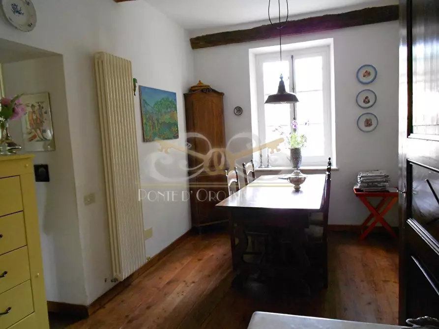 Immagine 14 di Villa in vendita  a Pietrasanta