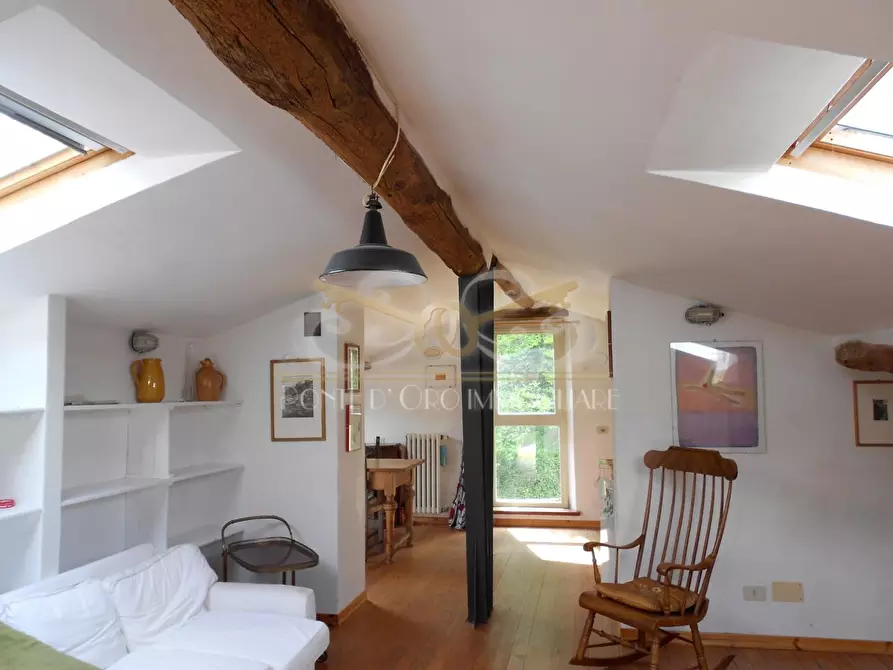 Immagine 8 di Villa in vendita  a Pietrasanta