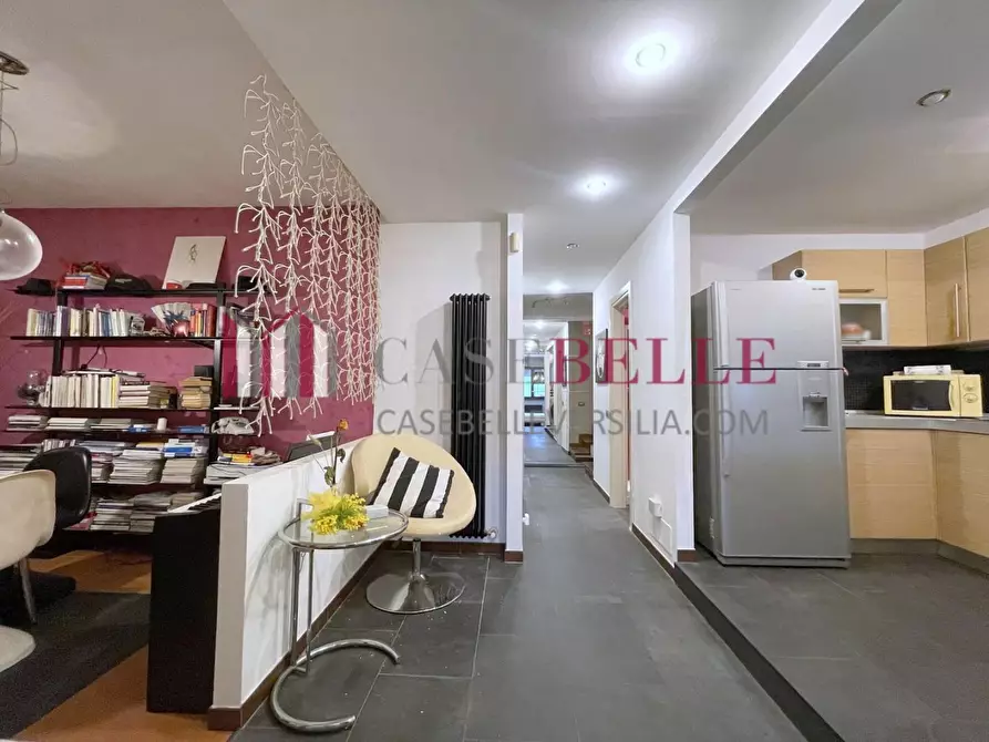 Immagine 9 di Appartamento in vendita  a Camaiore