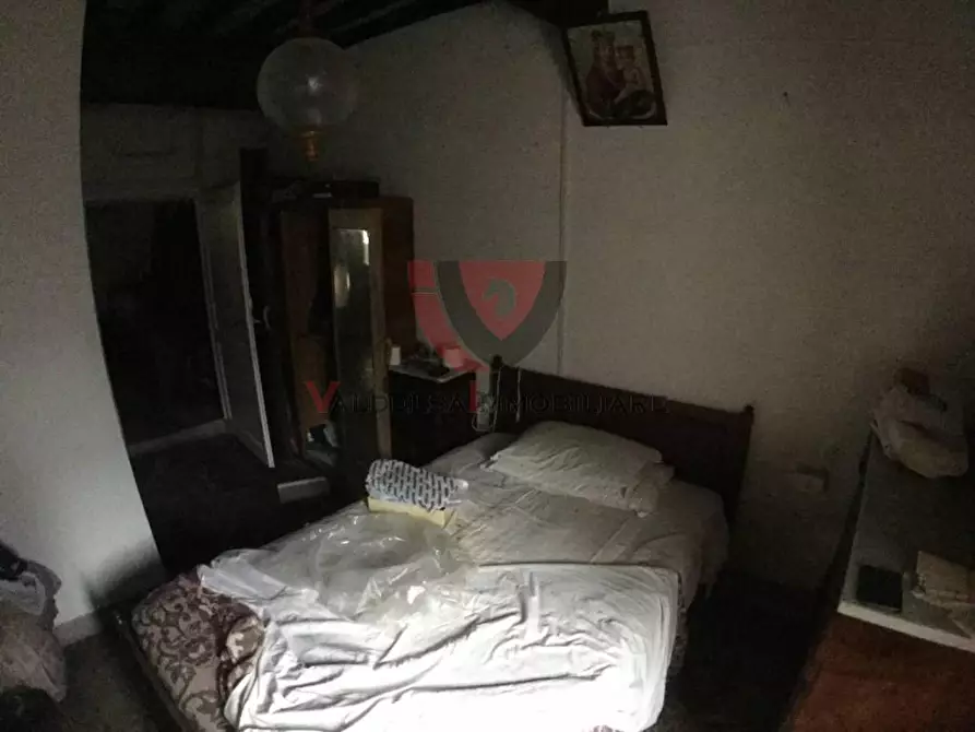 Immagine 5 di Appartamento in vendita  a Casole D'elsa