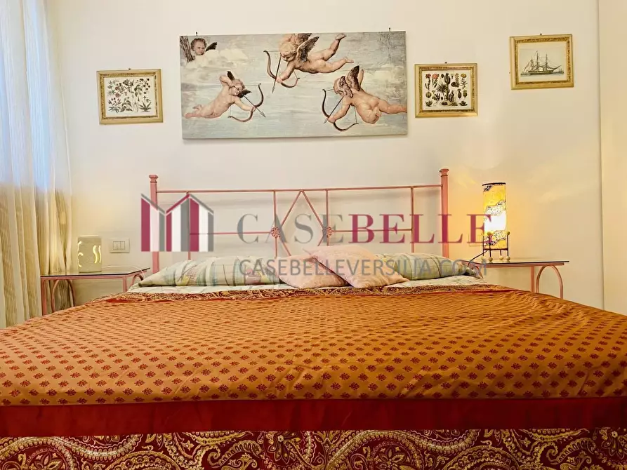 Immagine 16 di Appartamento in vendita  a Pietrasanta