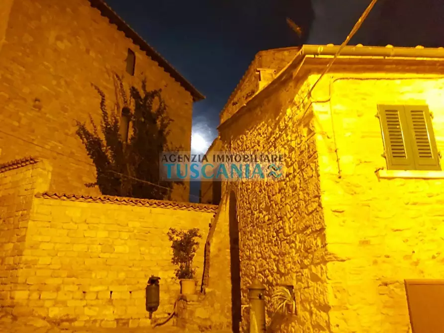 Immagine 2 di Immobile di prestigio in vendita  a Casale Marittimo