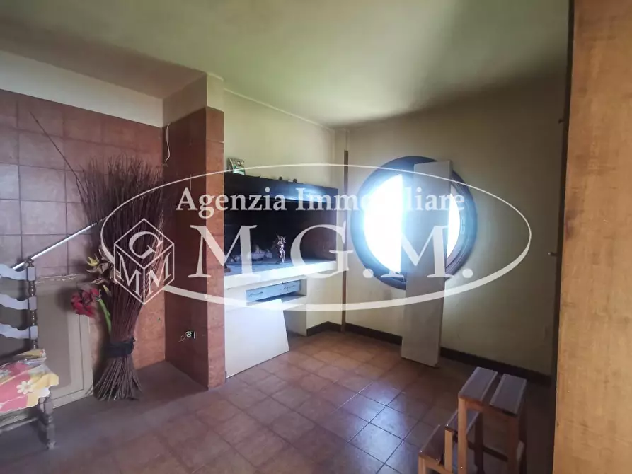 Immagine 27 di Villa in vendita  a Castelfranco Di Sotto