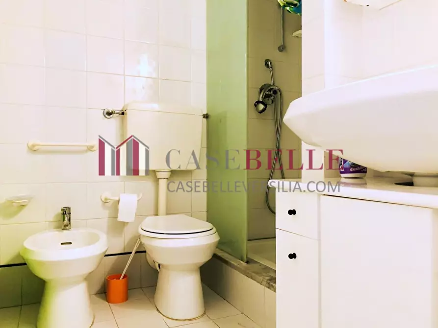 Immagine 7 di Appartamento in vendita  a Camaiore