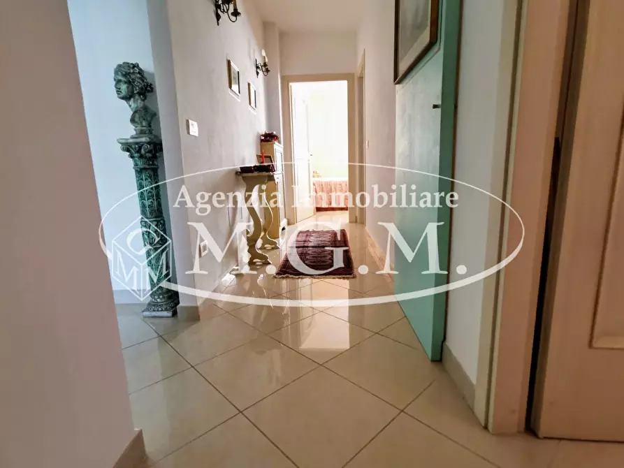 Immagine 12 di Villa in vendita  a Santa Maria A Monte