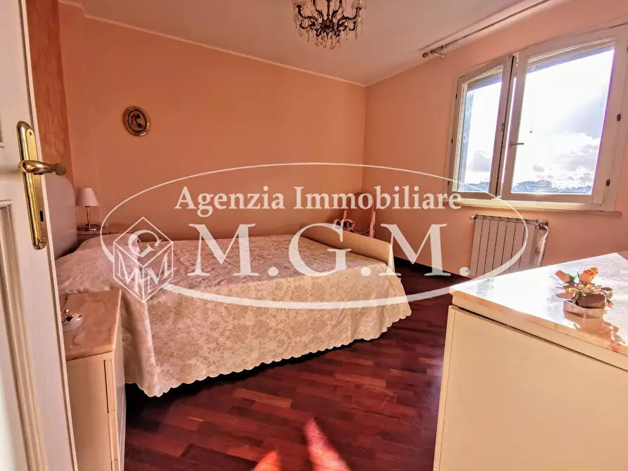 Immagine 30 di Villa in vendita  a Santa Maria A Monte