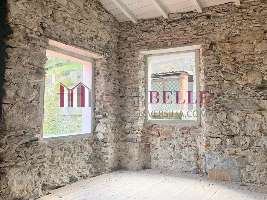 Immagine 16 di Terratetto in vendita  a Camaiore