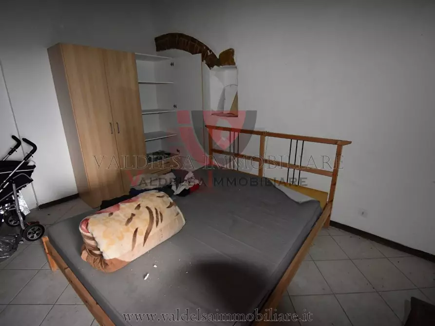 Immagine 2 di Appartamento in vendita  a Colle Di Val D'elsa