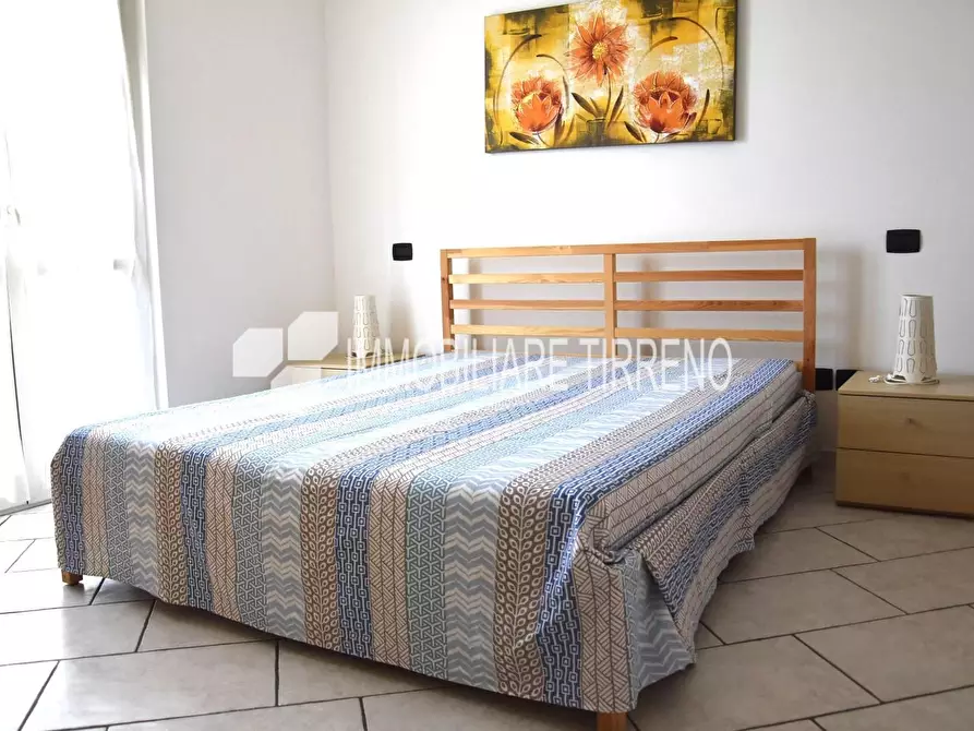 Immagine 9 di Appartamento in affitto  a Massa