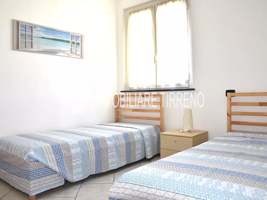 Immagine 11 di Appartamento in affitto  a Massa