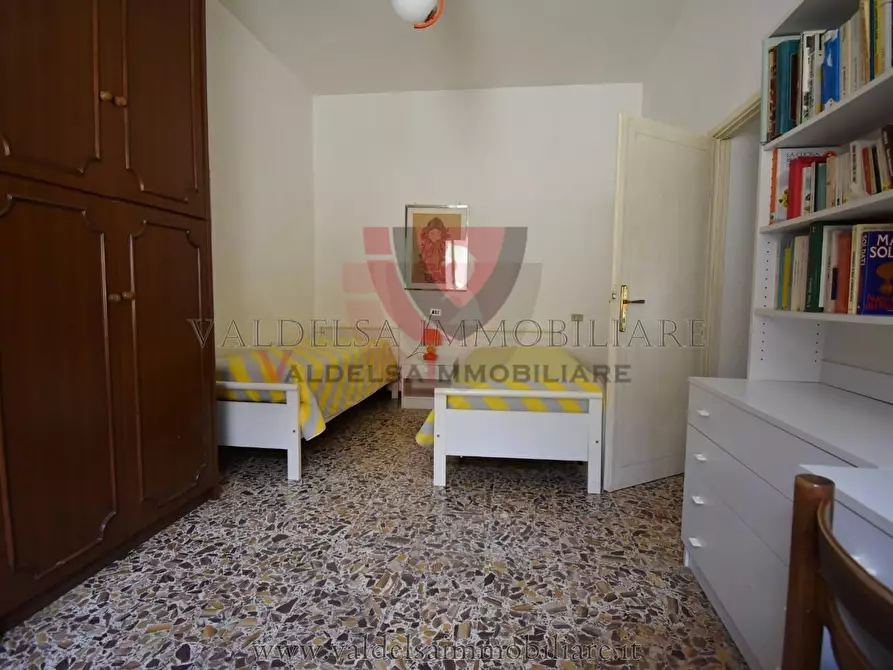 Immagine 8 di Appartamento in vendita  a San Gimignano