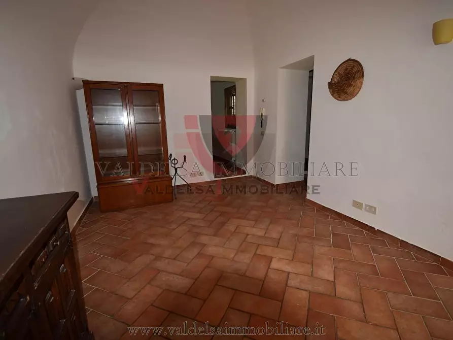 Immagine 4 di Appartamento in vendita  a San Gimignano