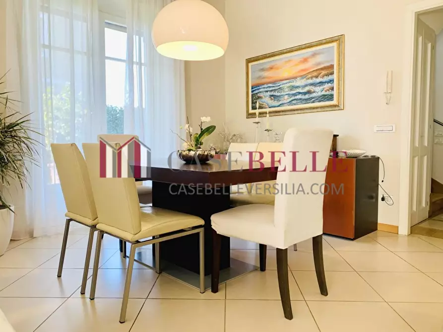 Immagine 6 di Villa in affitto  a Forte Dei Marmi