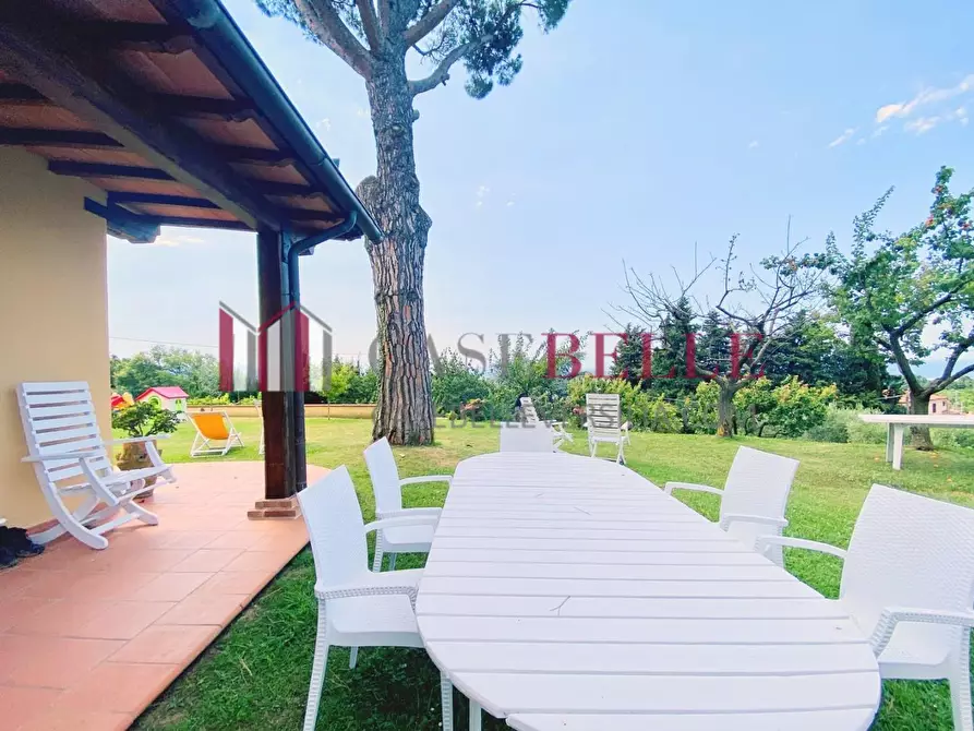 Immagine 57 di Villa in vendita  a Massarosa