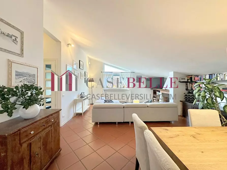 Immagine 9 di Appartamento in affitto  a Forte Dei Marmi