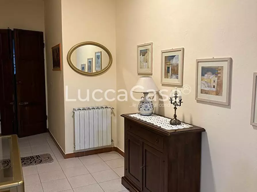 Immagine 5 di Appartamento in affitto  a Camaiore