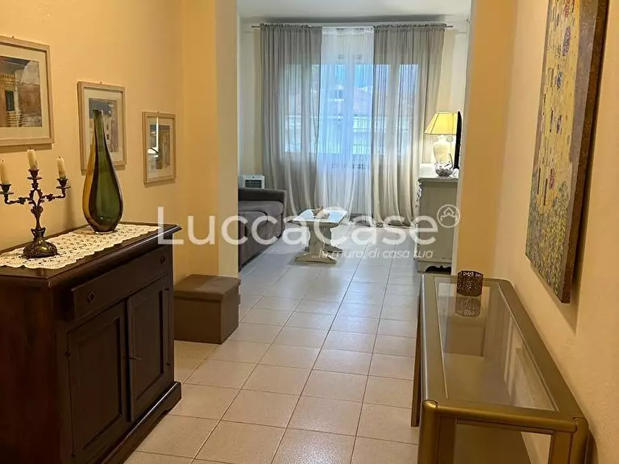 Immagine 29 di Appartamento in affitto  a Camaiore