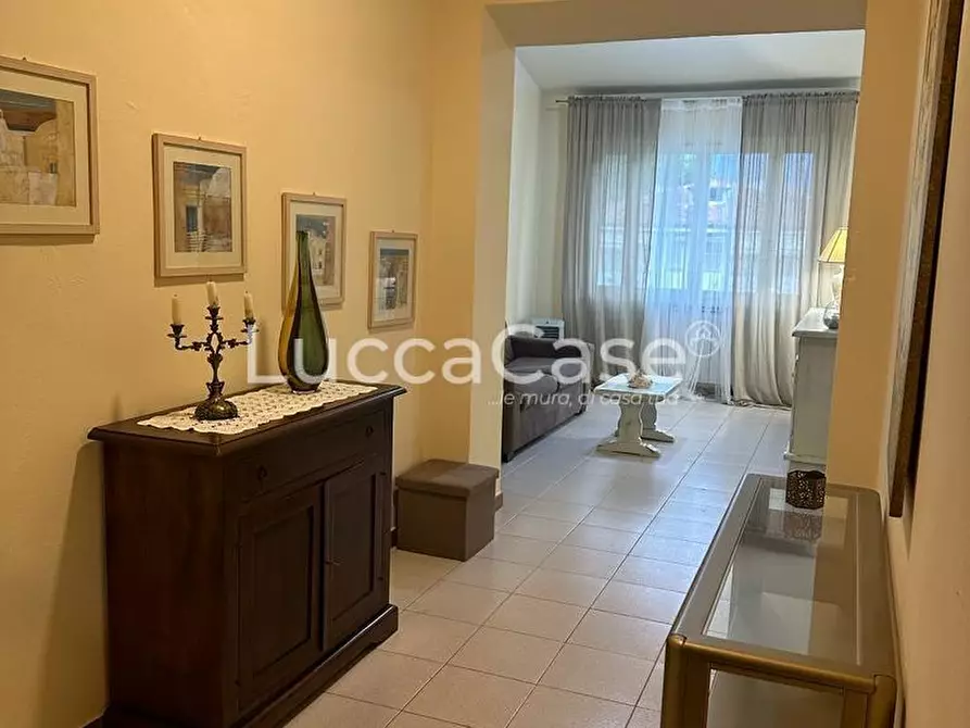 Immagine 19 di Appartamento in affitto  a Camaiore