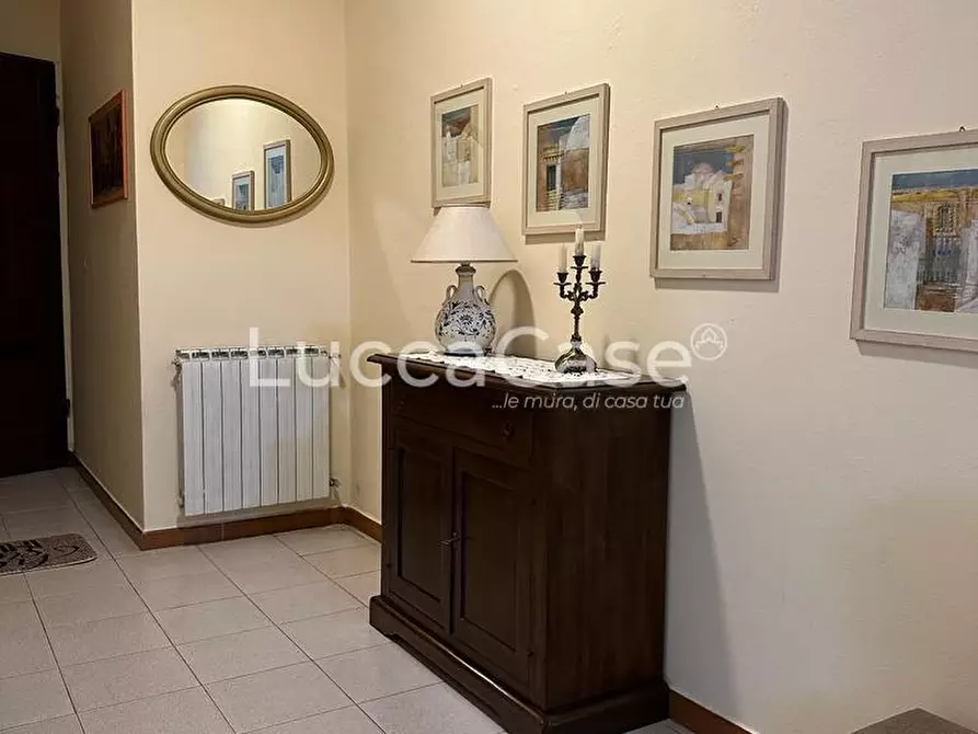 Immagine 7 di Appartamento in affitto  a Camaiore