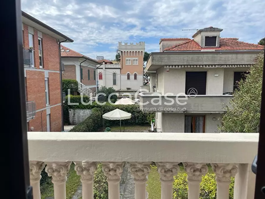 Immagine 14 di Appartamento in affitto  a Camaiore
