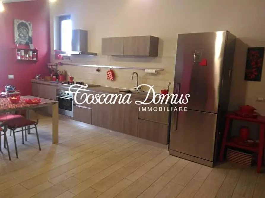 Immagine 16 di Appartamento in vendita  a Siena