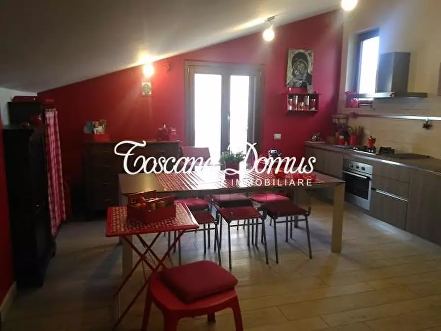 Immagine 14 di Appartamento in vendita  a Siena