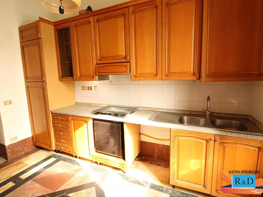 Immagine 2 di Appartamento in vendita  a Colle Di Val D'elsa