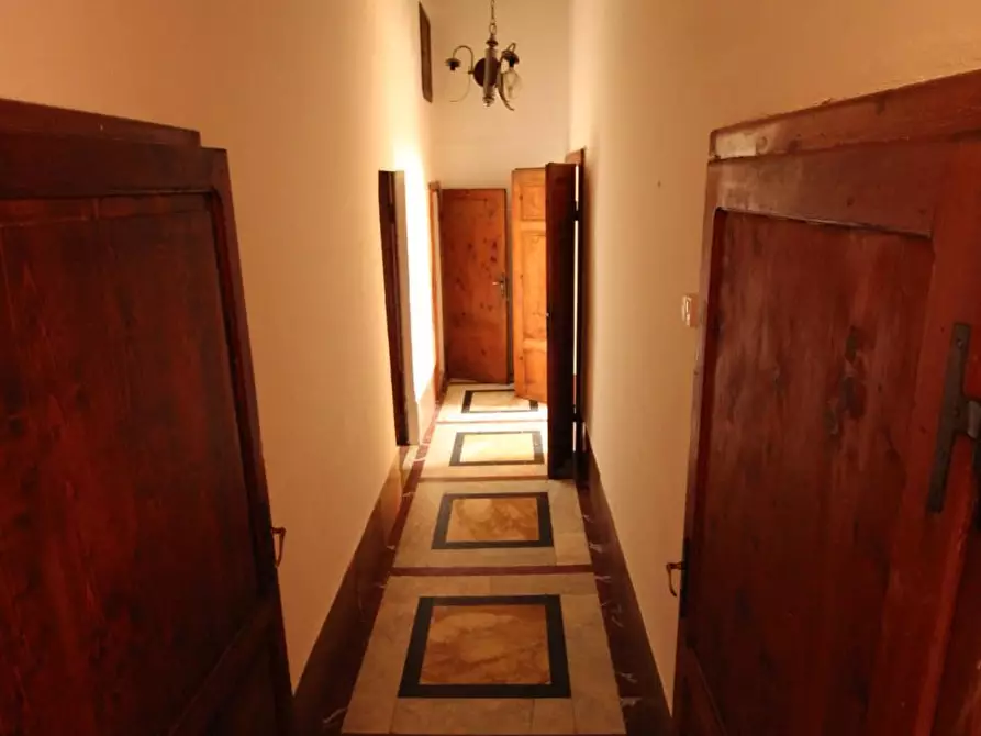 Immagine 4 di Appartamento in vendita  a Colle Di Val D'elsa