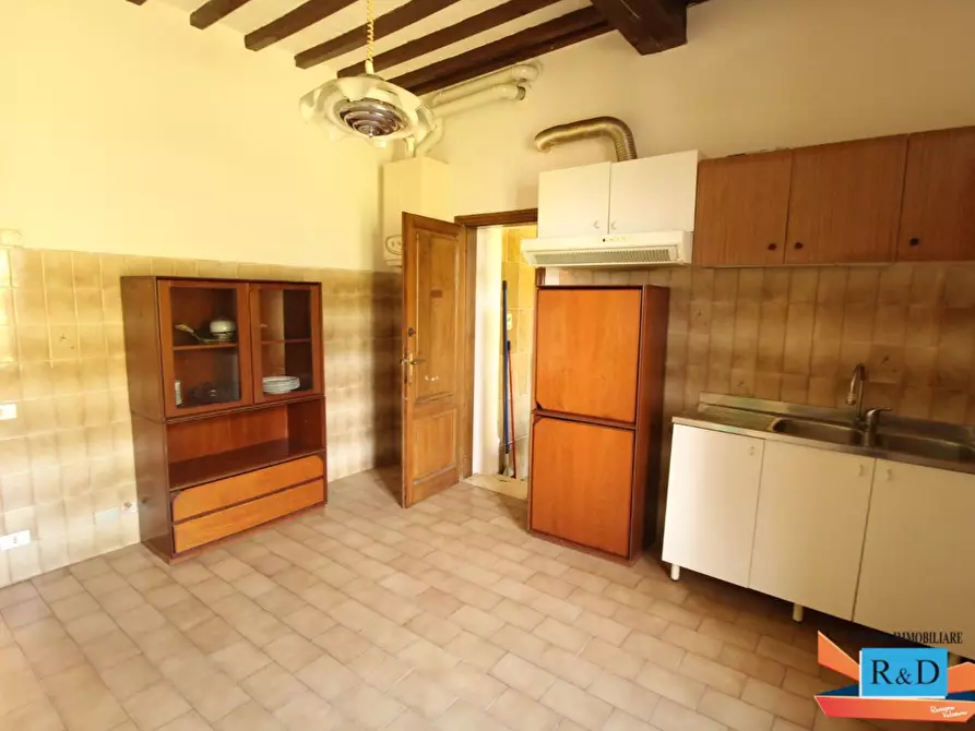 Immagine 11 di Appartamento in vendita  a Colle Di Val D'elsa