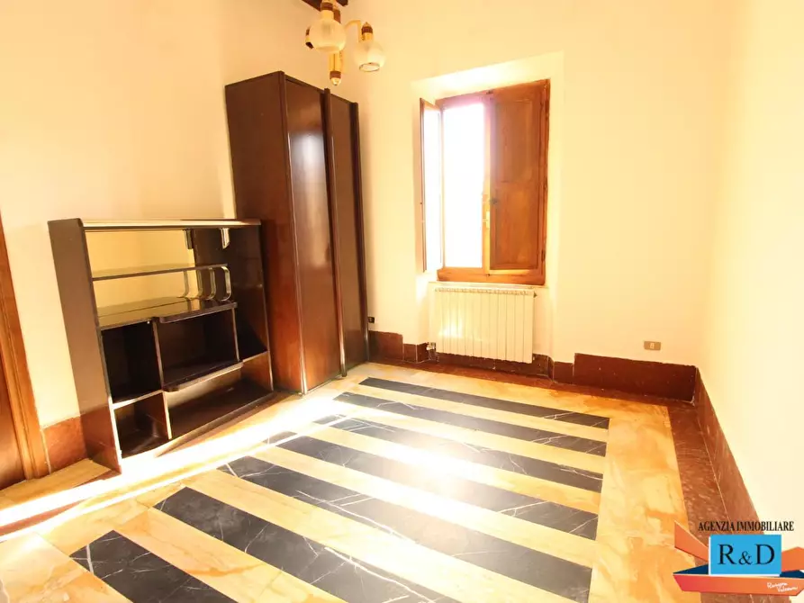 Immagine 5 di Appartamento in vendita  a Colle Di Val D'elsa