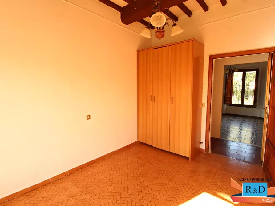 Immagine 18 di Appartamento in vendita  a Colle Di Val D'elsa