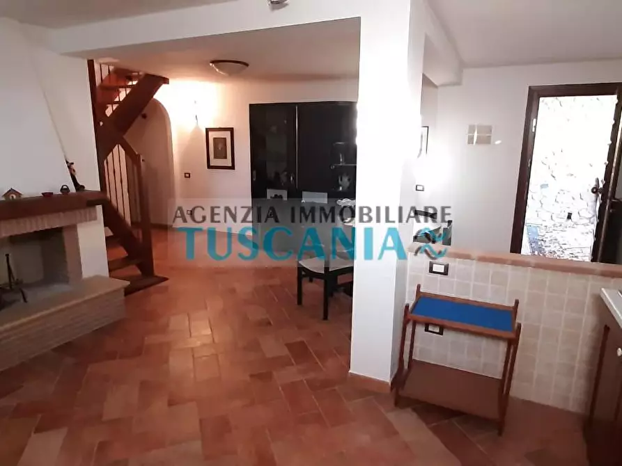 Immagine 12 di Appartamento in vendita  a Casale Marittimo