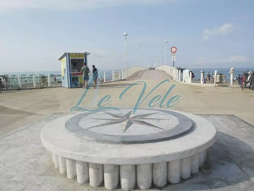 Immagine 4 di Mansarda in vendita  a Massa