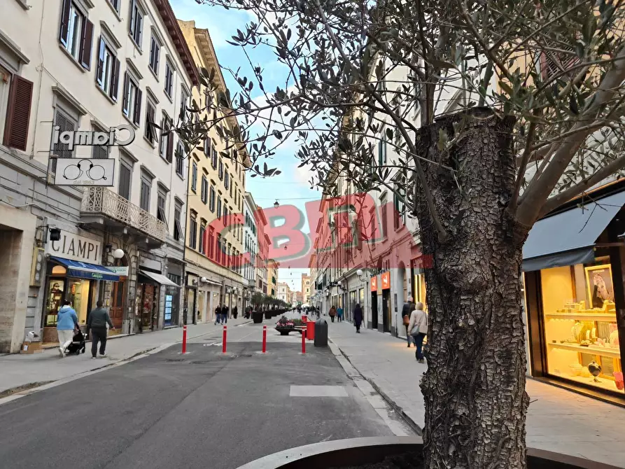 Immagine 2 di Appartamento in vendita  a Livorno