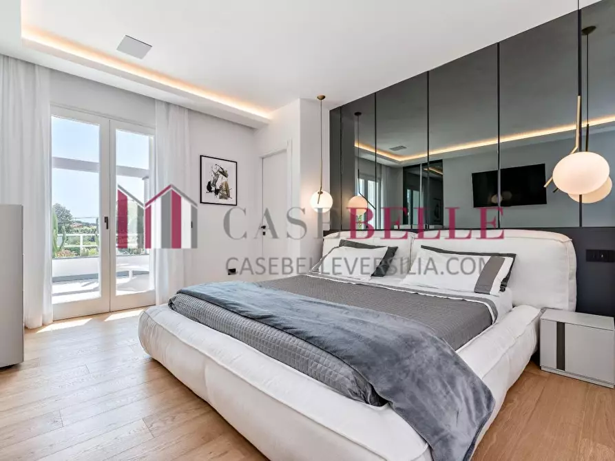 Immagine 8 di Villa in affitto  a Forte Dei Marmi