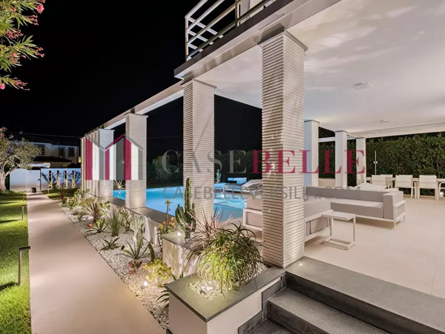 Immagine 24 di Villa in affitto  a Forte Dei Marmi