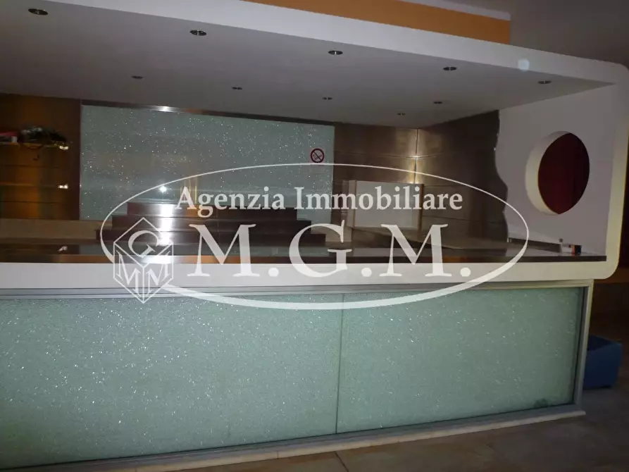 Immagine 12 di Locale commerciale in affitto  a Castelfranco Di Sotto