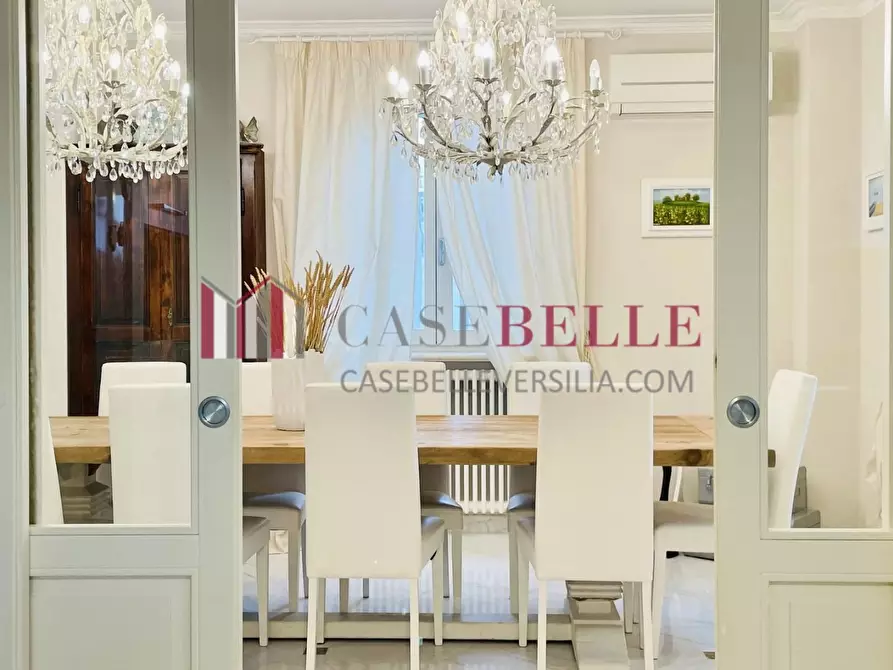 Immagine 1 di Villa in affitto  a Forte Dei Marmi