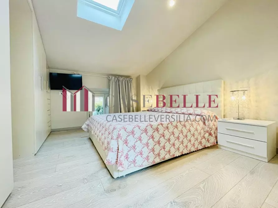 Immagine 27 di Villa in affitto  a Forte Dei Marmi