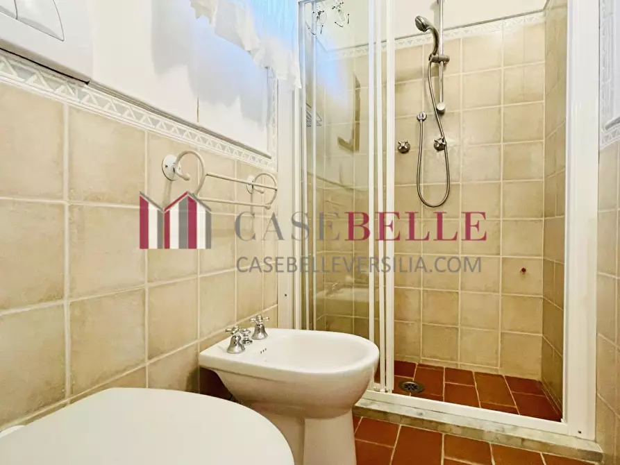 Immagine 18 di Casa indipendente in affitto  a Forte Dei Marmi