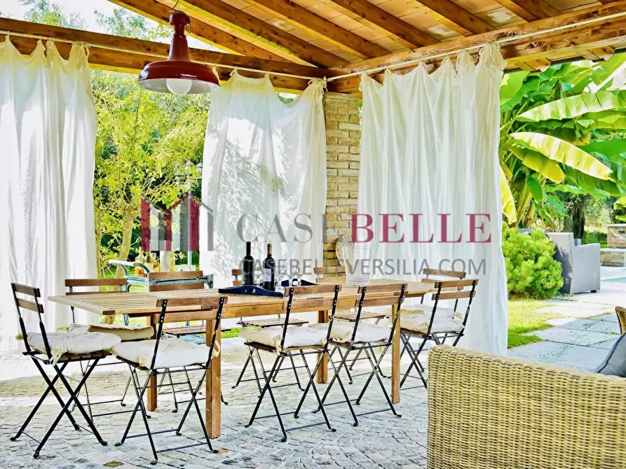 Immagine 4 di Casa indipendente in affitto  a Forte Dei Marmi