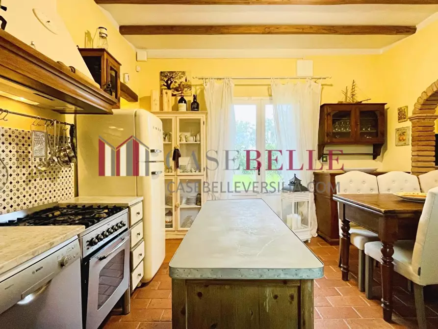 Immagine 5 di Casa indipendente in affitto  a Forte Dei Marmi