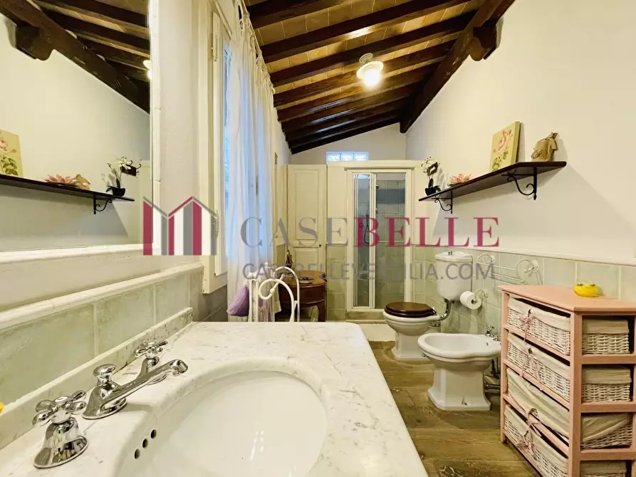 Immagine 27 di Casa indipendente in affitto  a Forte Dei Marmi