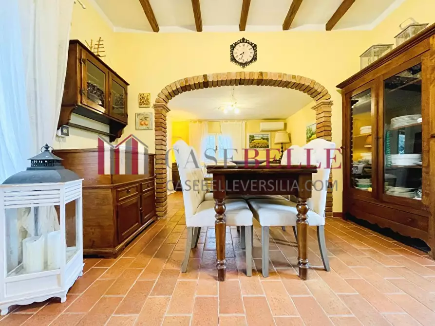 Immagine 6 di Casa indipendente in affitto  a Forte Dei Marmi