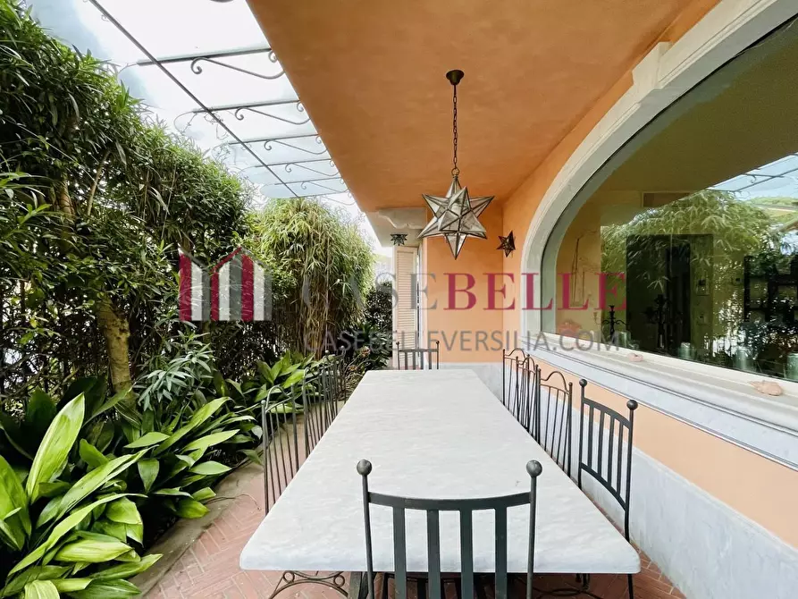 Immagine 61 di Casa indipendente in affitto  a Forte Dei Marmi