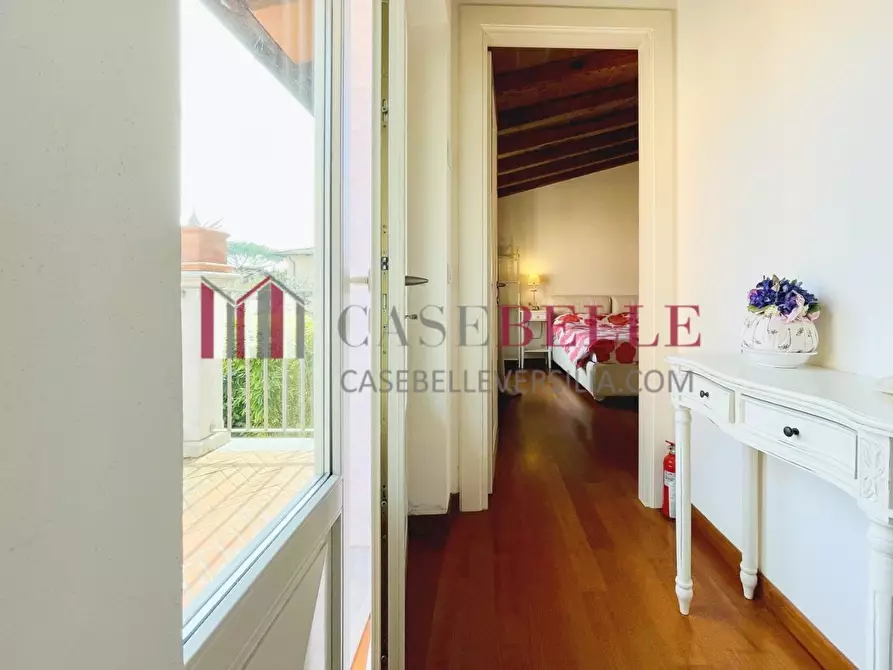 Immagine 11 di Casa indipendente in affitto  a Forte Dei Marmi