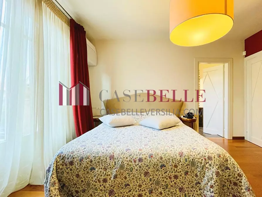 Immagine 38 di Casa indipendente in affitto  a Forte Dei Marmi