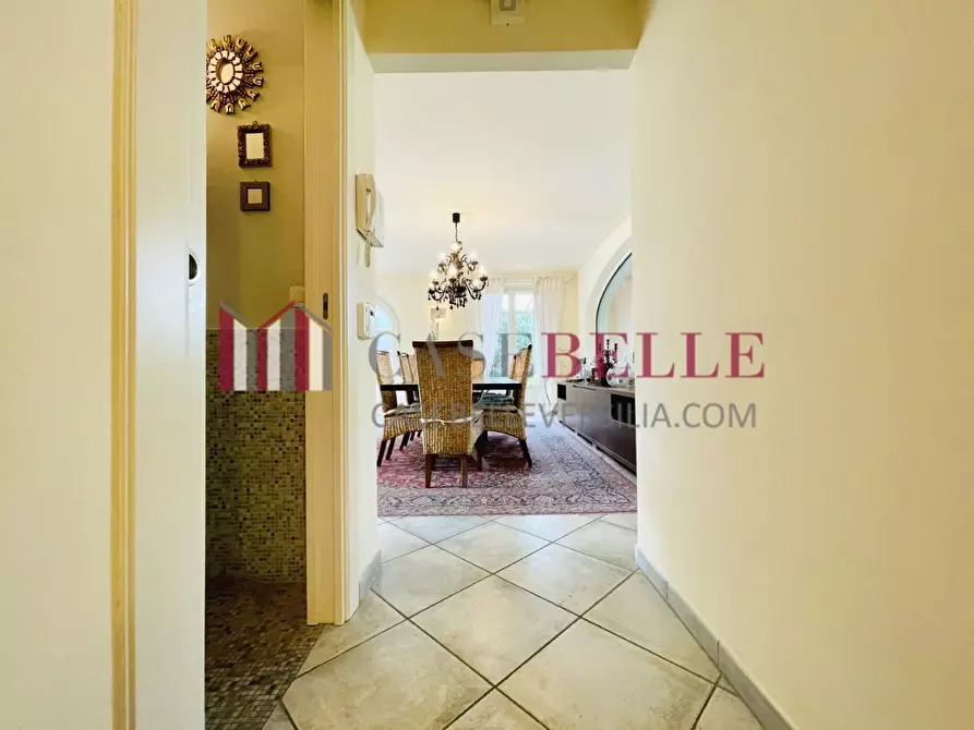 Immagine 27 di Casa indipendente in affitto  a Forte Dei Marmi