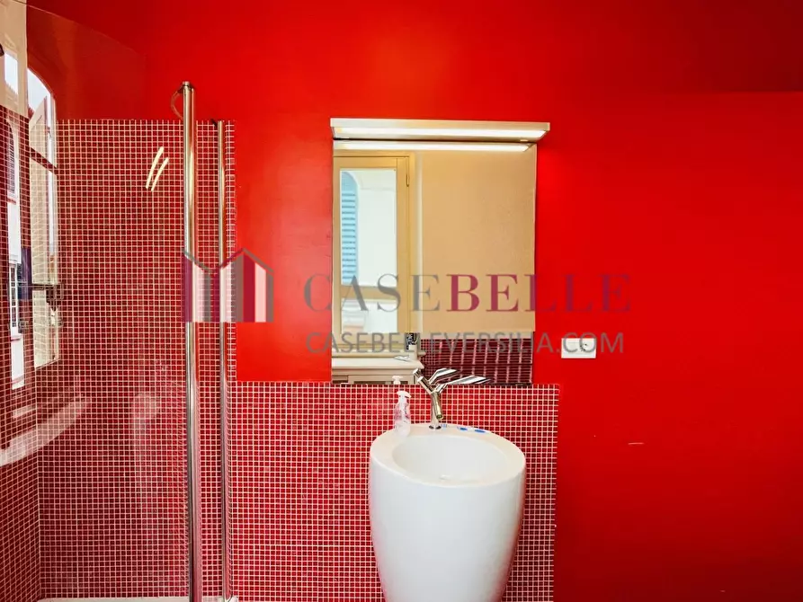 Immagine 51 di Casa indipendente in affitto  a Forte Dei Marmi