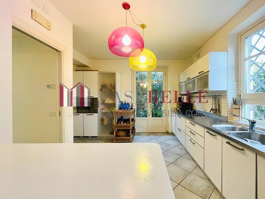 Immagine 21 di Casa indipendente in affitto  a Forte Dei Marmi